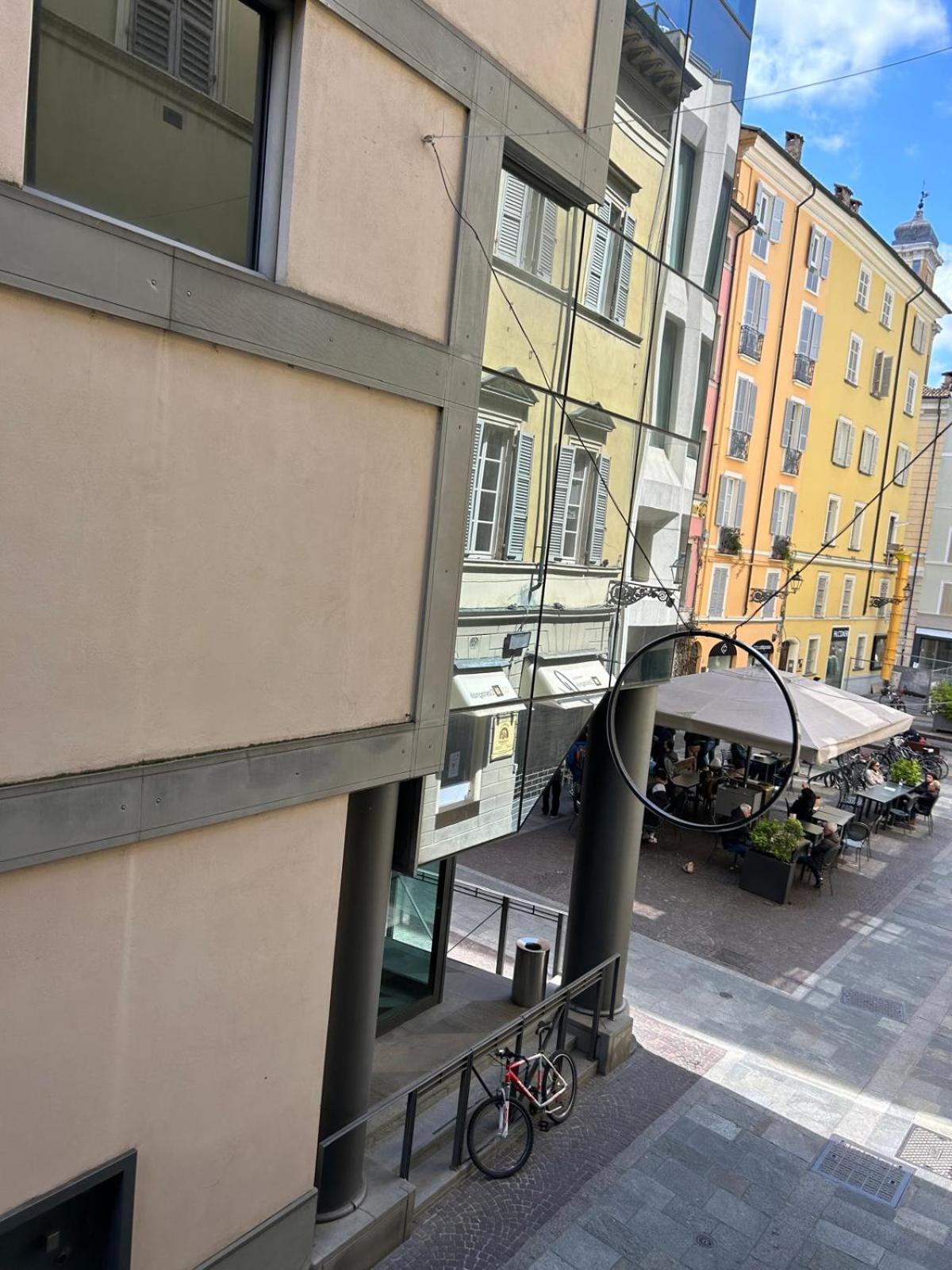 Les Di - Cavour